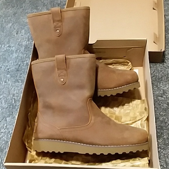 UGG Other - UGGS big kid